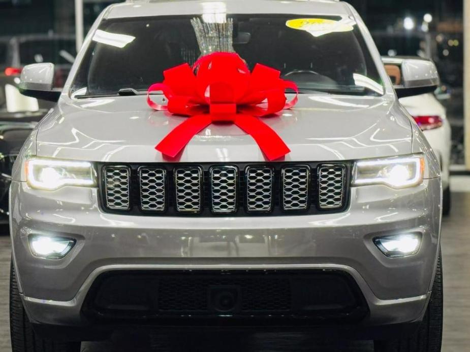 used 2021 Jeep Grand Cherokee car, priced at $22,999