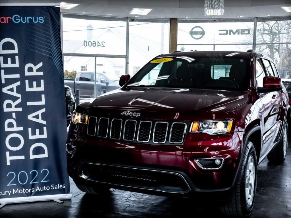 used 2017 Jeep Grand Cherokee car, priced at $14,495