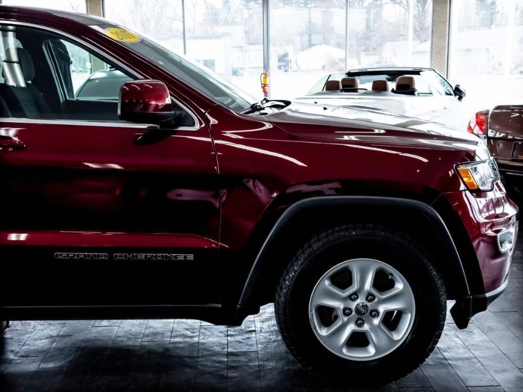 used 2017 Jeep Grand Cherokee car, priced at $14,495