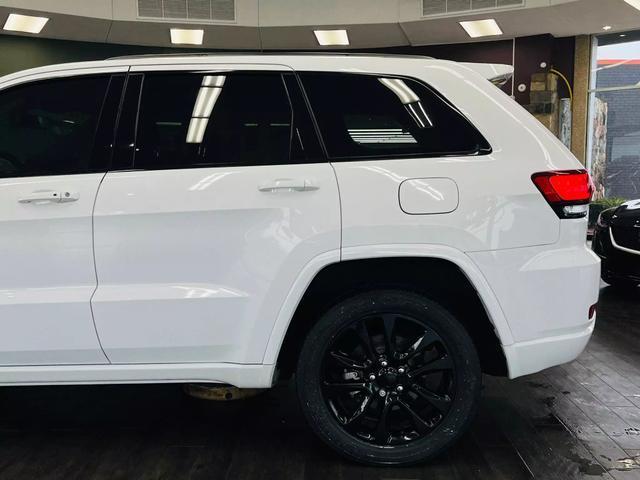 used 2020 Jeep Grand Cherokee car, priced at $21,999