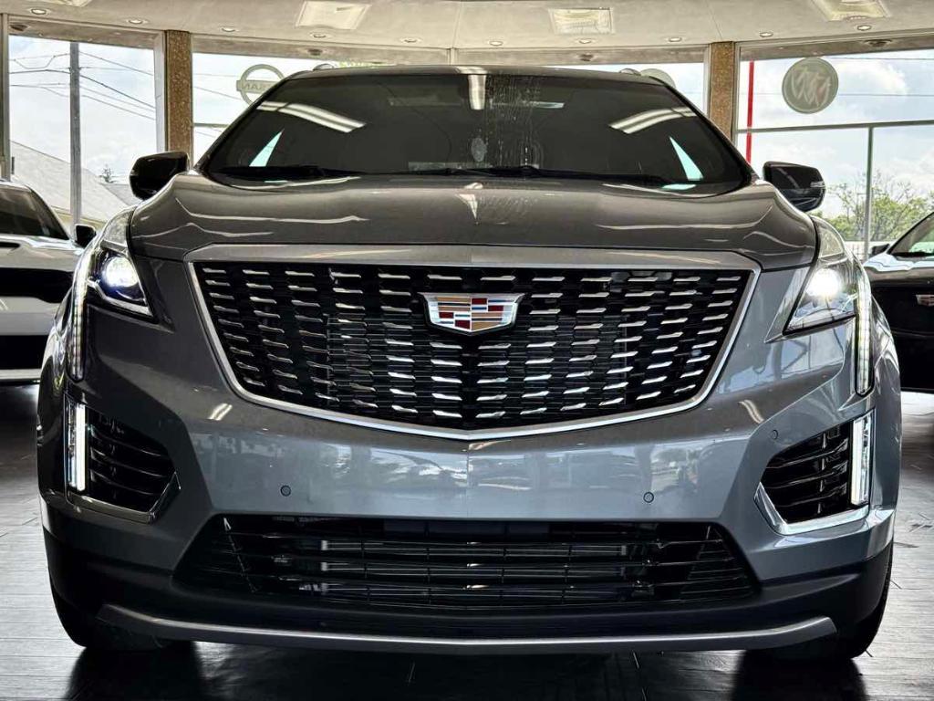 used 2023 Cadillac XT5 car, priced at $24,495