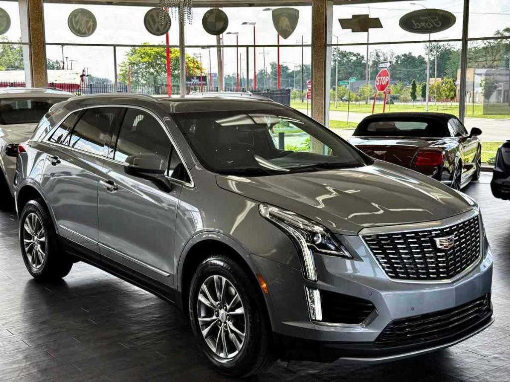 used 2023 Cadillac XT5 car, priced at $24,495