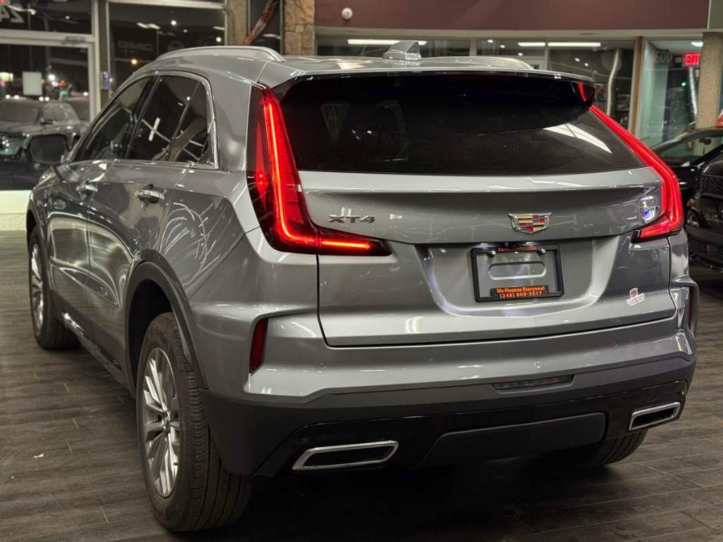 used 2024 Cadillac XT4 car, priced at $30,495