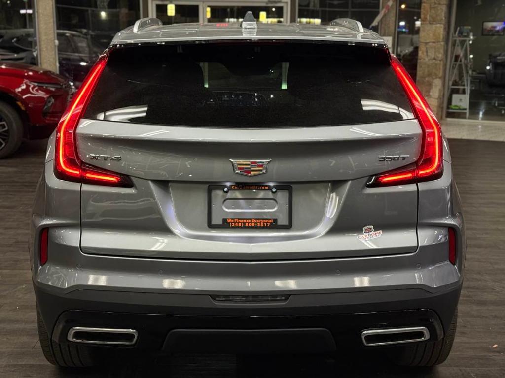 used 2024 Cadillac XT4 car, priced at $30,495