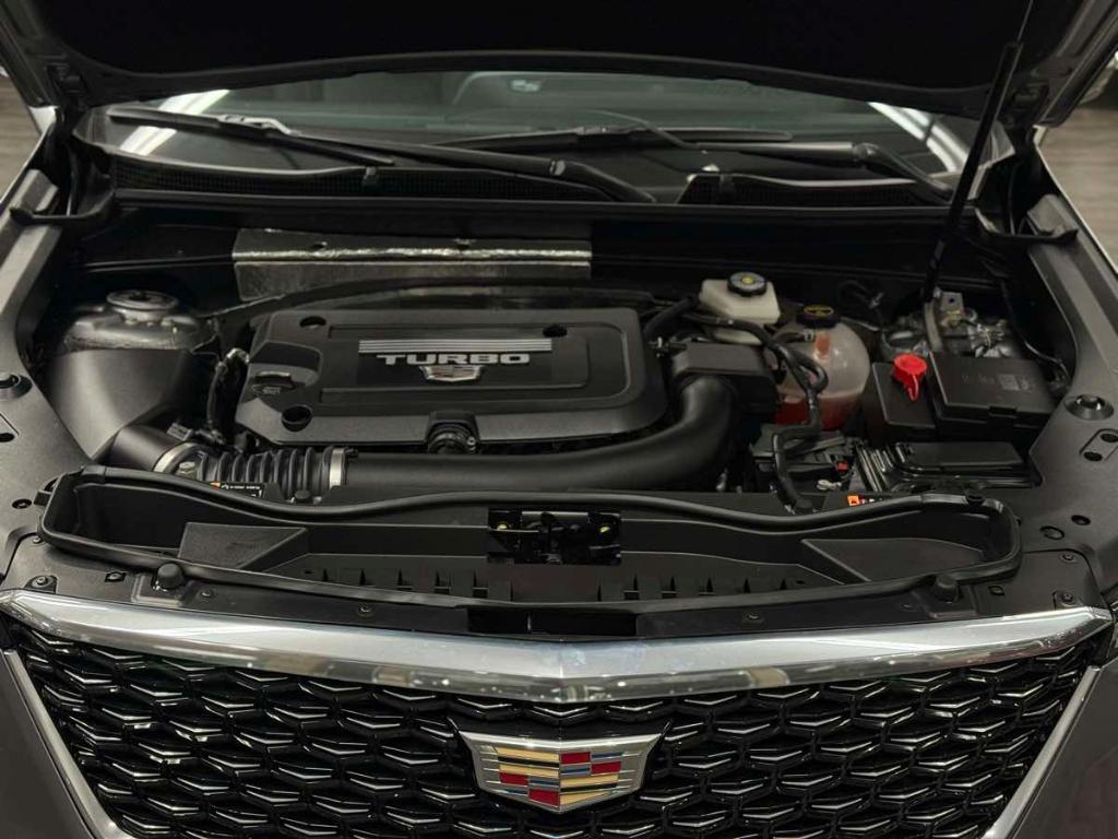 used 2024 Cadillac XT4 car, priced at $30,495