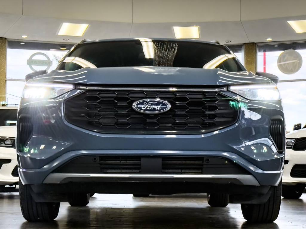 used 2024 Ford Escape car, priced at $21,995