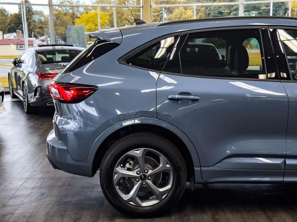 used 2024 Ford Escape car, priced at $21,995