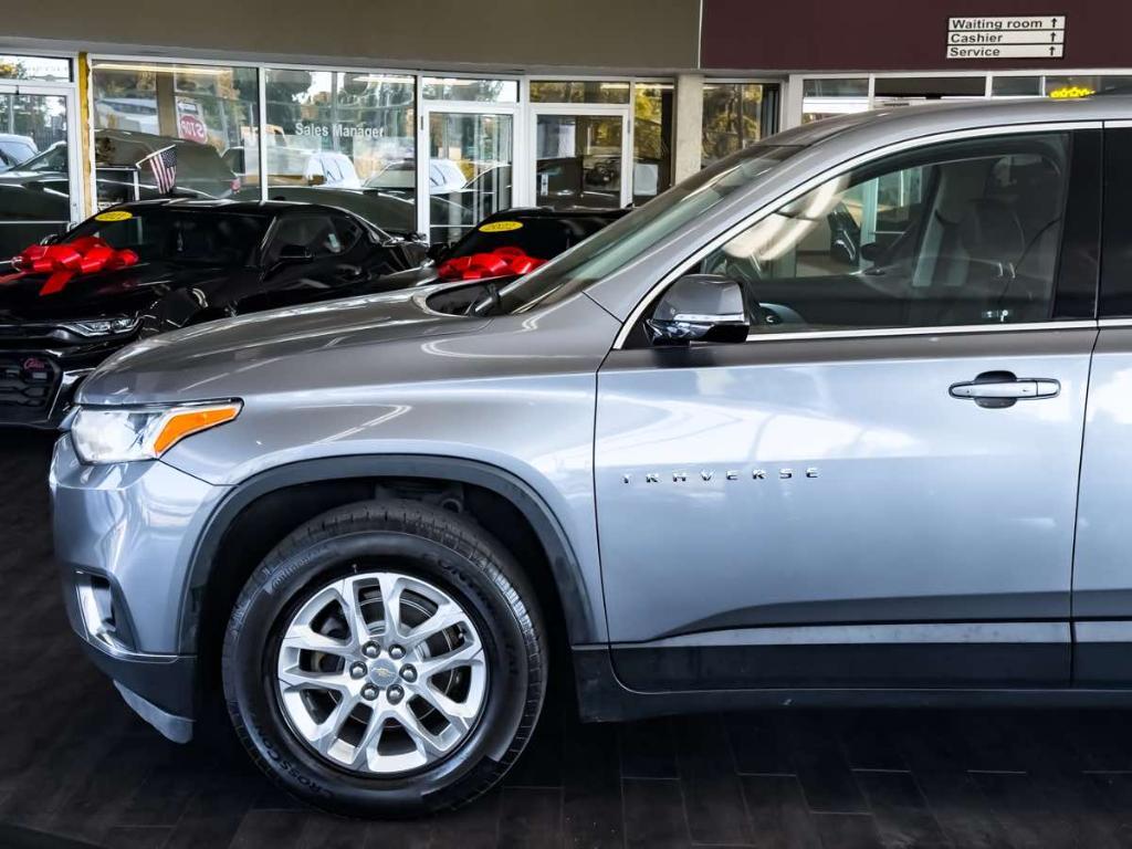 used 2019 Chevrolet Traverse car, priced at $14,995