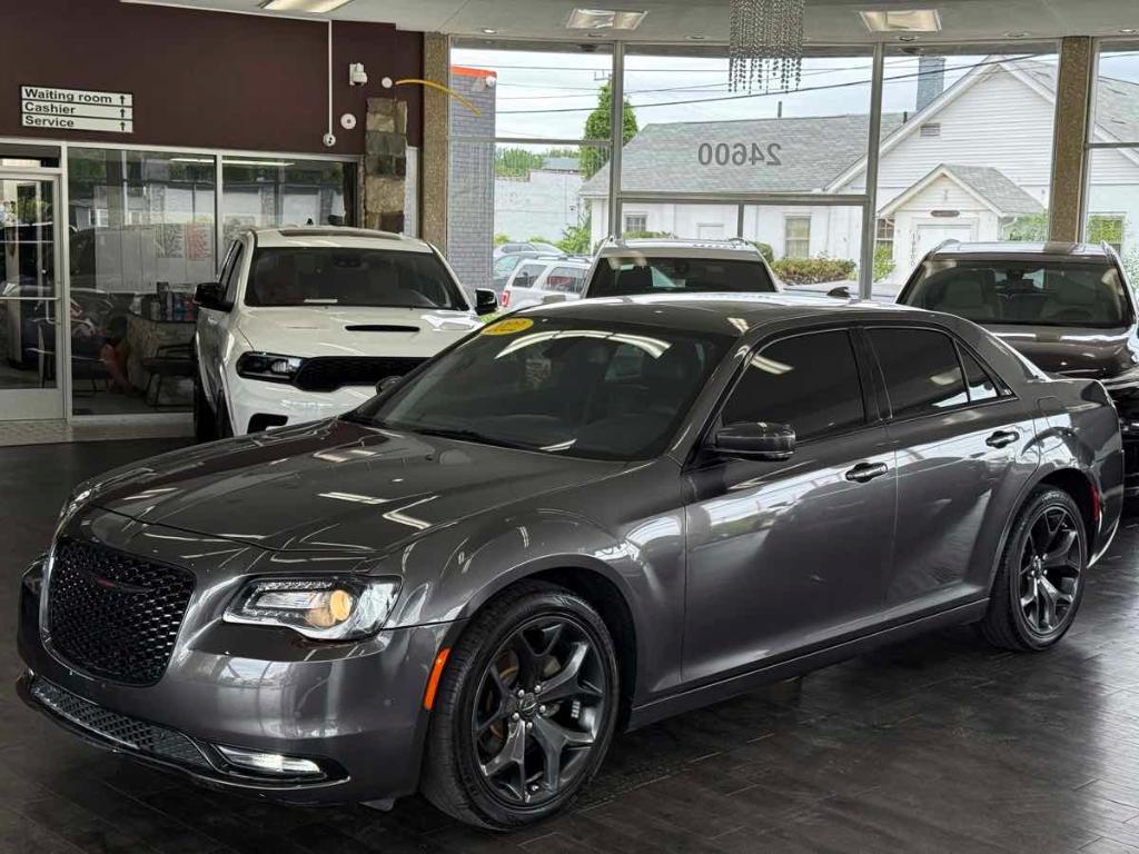 used 2022 Chrysler 300 car, priced at $19,995