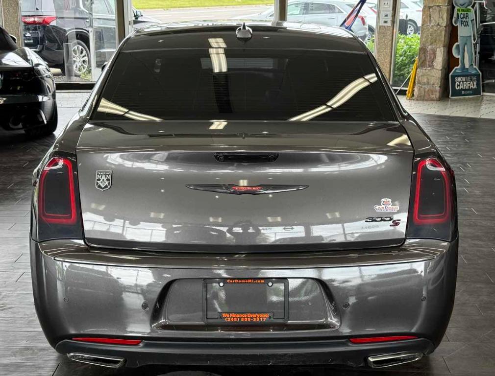 used 2022 Chrysler 300 car, priced at $19,995