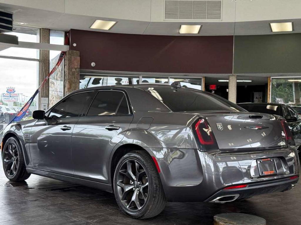 used 2022 Chrysler 300 car, priced at $19,995
