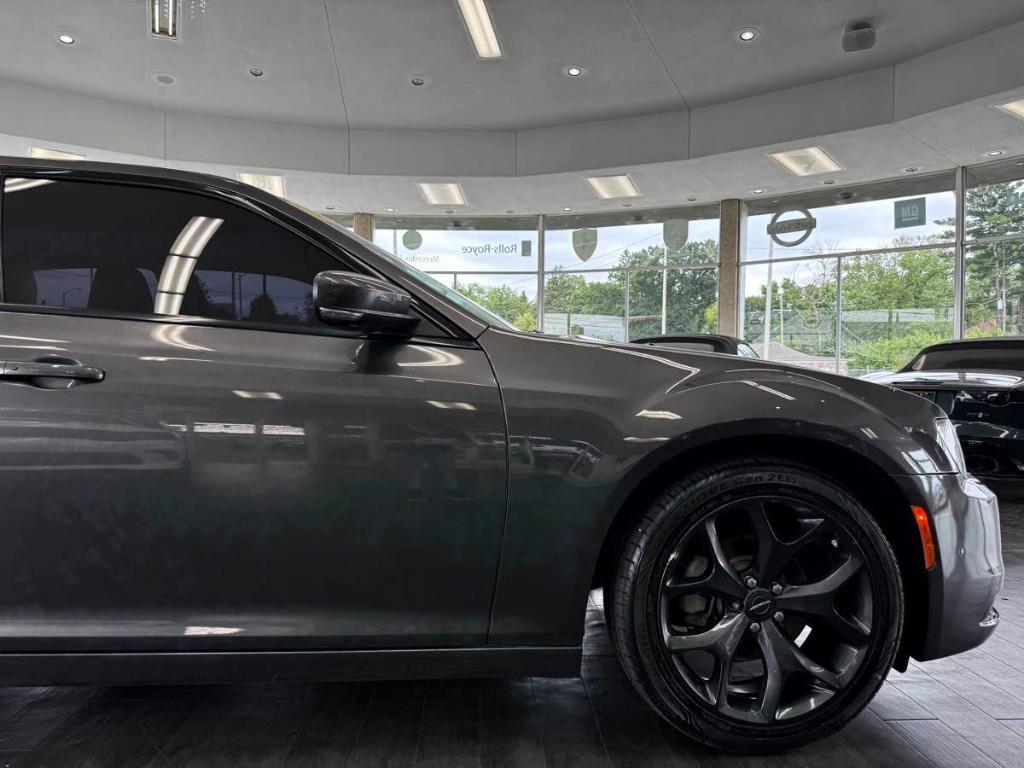 used 2022 Chrysler 300 car, priced at $19,995