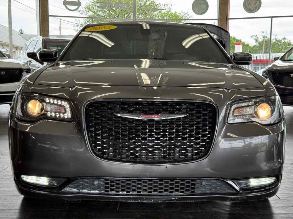 used 2022 Chrysler 300 car, priced at $19,995