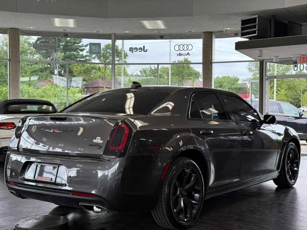 used 2022 Chrysler 300 car, priced at $19,995
