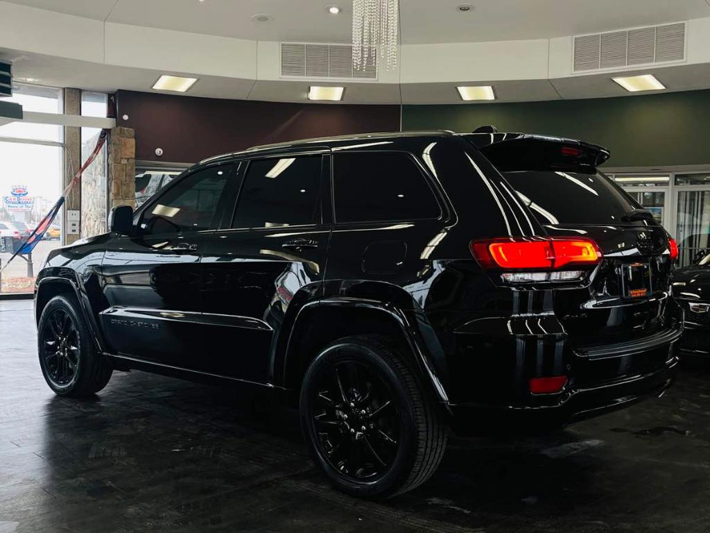 used 2021 Jeep Grand Cherokee car, priced at $23,499