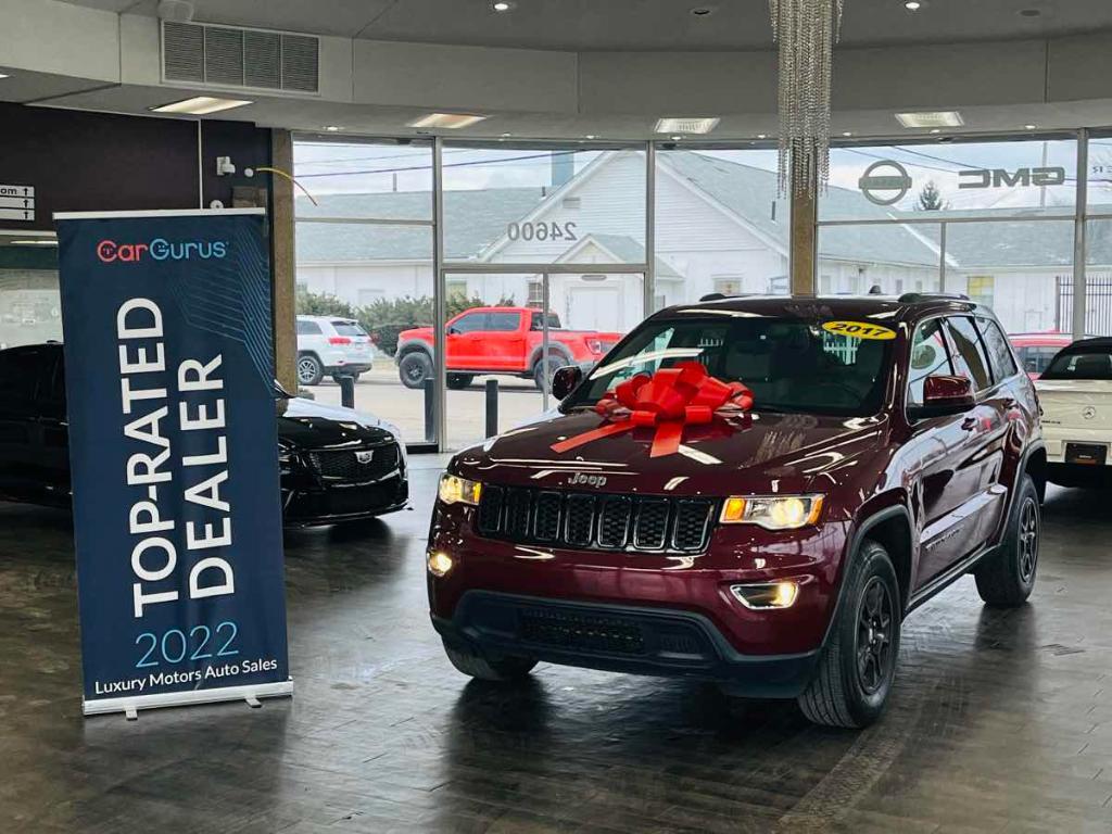 used 2017 Jeep Grand Cherokee car, priced at $15,499