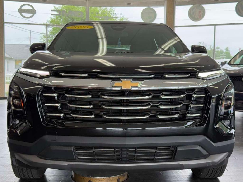 used 2025 Chevrolet Equinox car, priced at $26,495