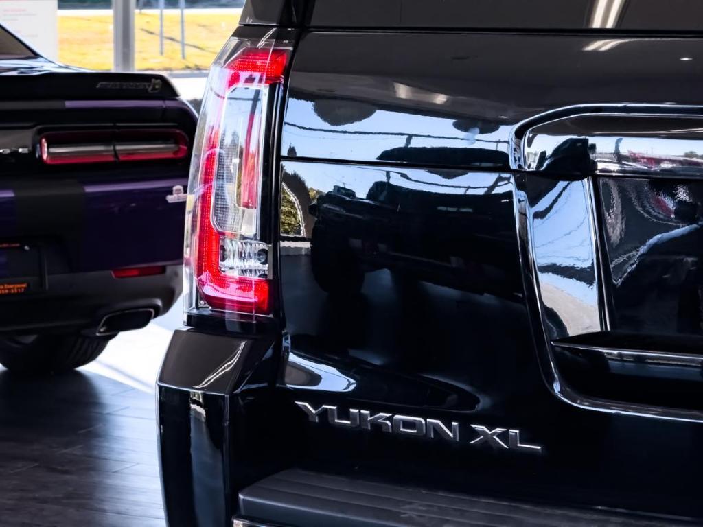 used 2016 GMC Yukon XL car, priced at $17,495