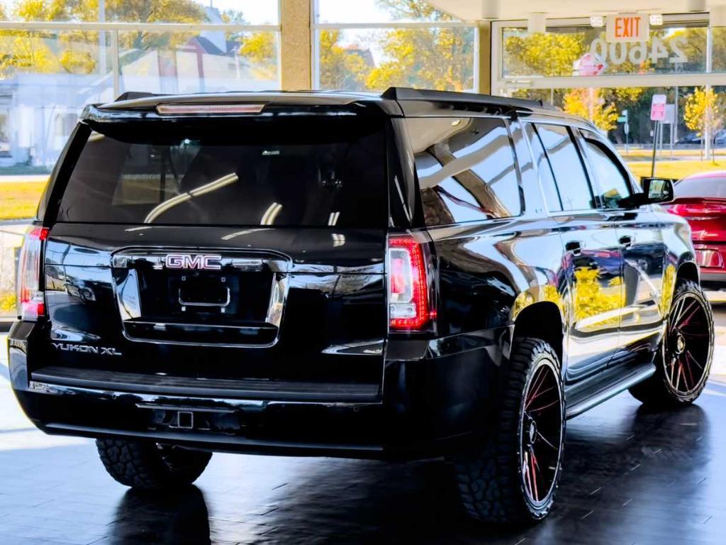 used 2016 GMC Yukon XL car, priced at $17,495