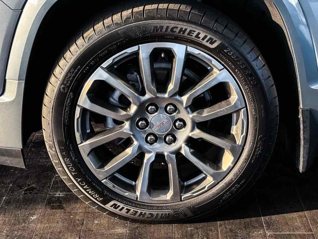 used 2023 GMC Acadia car, priced at $29,995