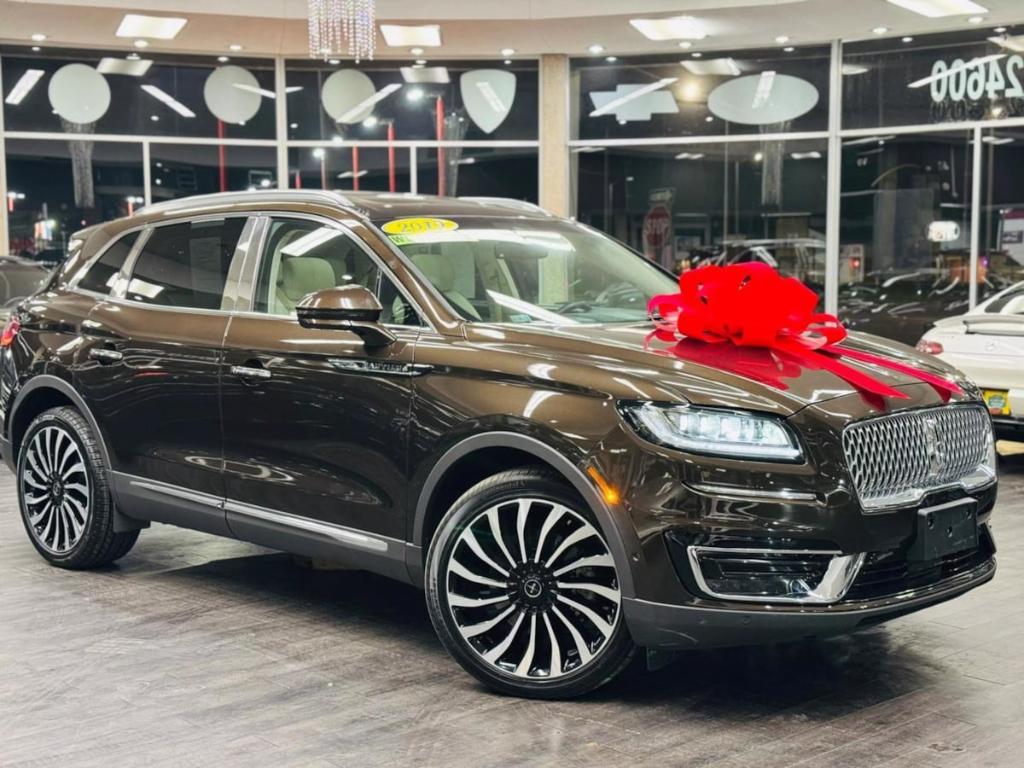 used 2019 Lincoln Nautilus car, priced at $27,999