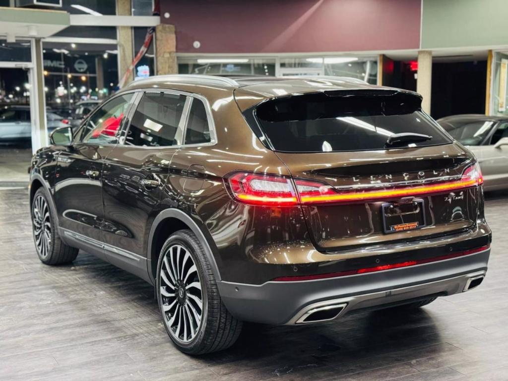 used 2019 Lincoln Nautilus car, priced at $27,999