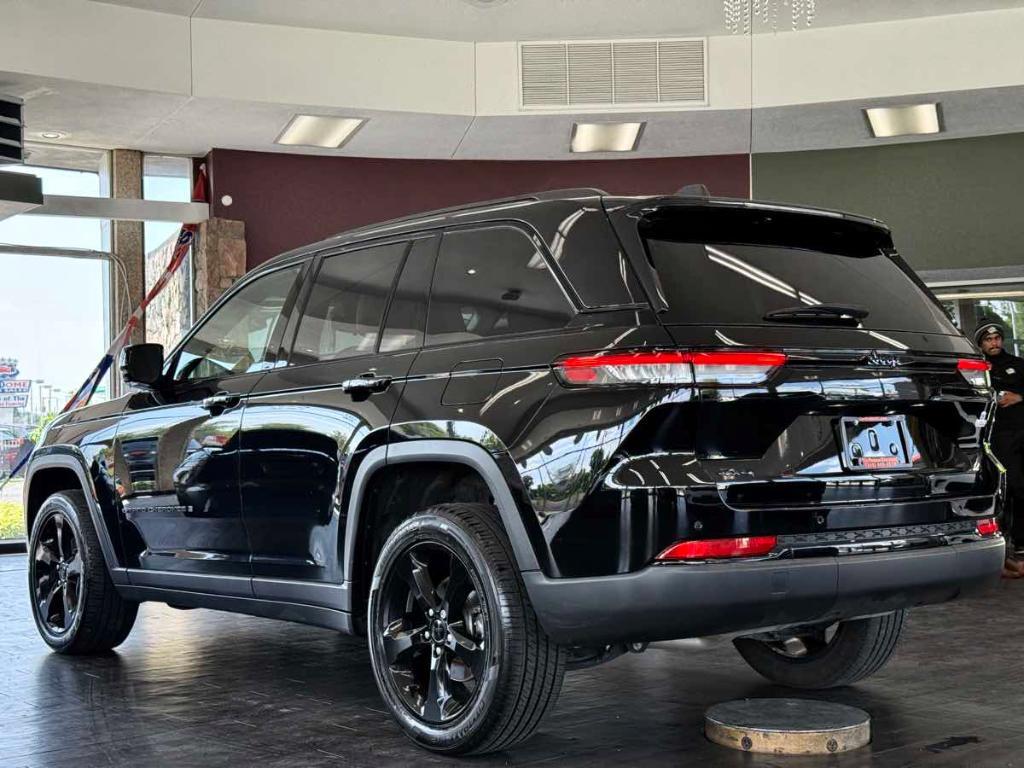 used 2023 Jeep Grand Cherokee car