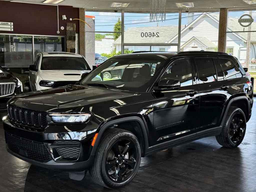 used 2023 Jeep Grand Cherokee car