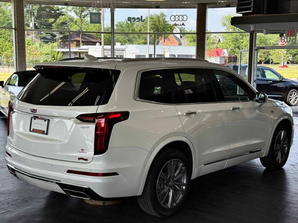 used 2024 Cadillac XT6 car, priced at $38,495