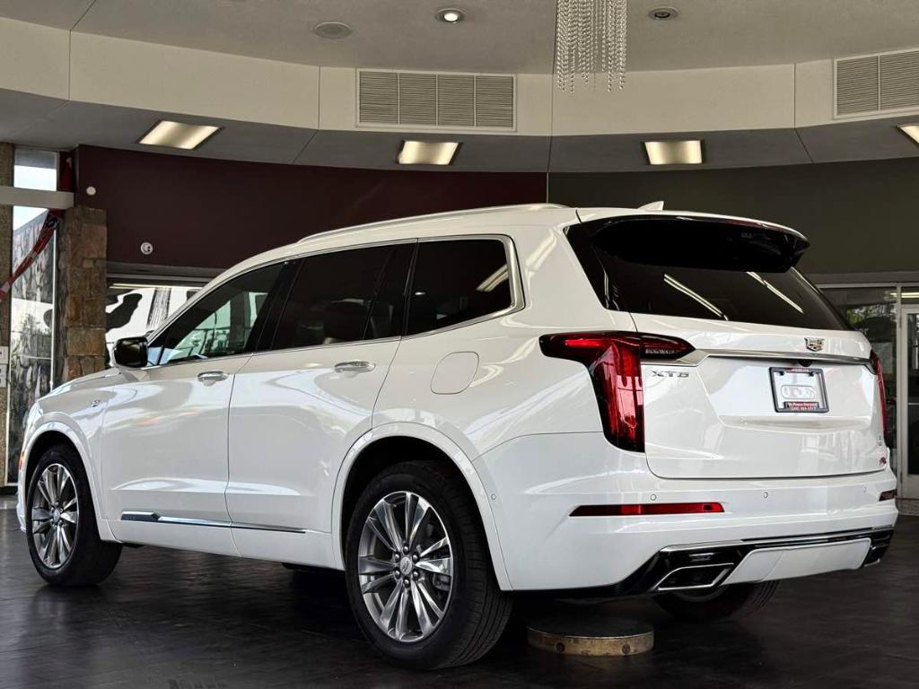 used 2024 Cadillac XT6 car, priced at $38,495