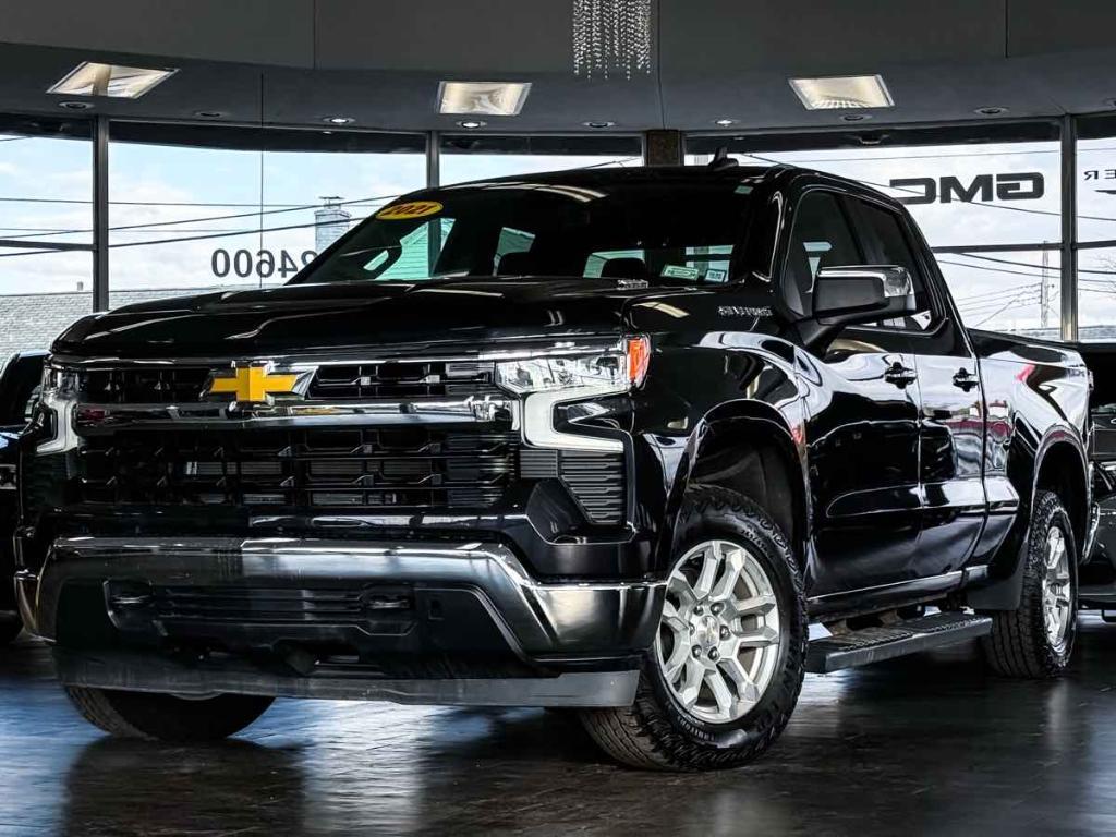 used 2024 Chevrolet Silverado 1500 car, priced at $30,195