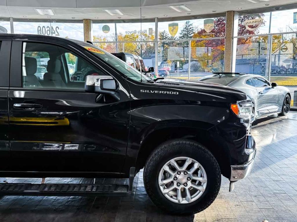 used 2024 Chevrolet Silverado 1500 car, priced at $30,195