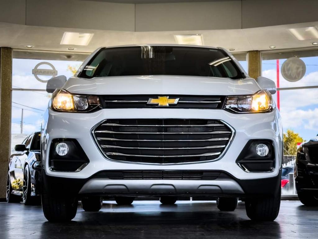 used 2020 Chevrolet Trax car, priced at $10,495