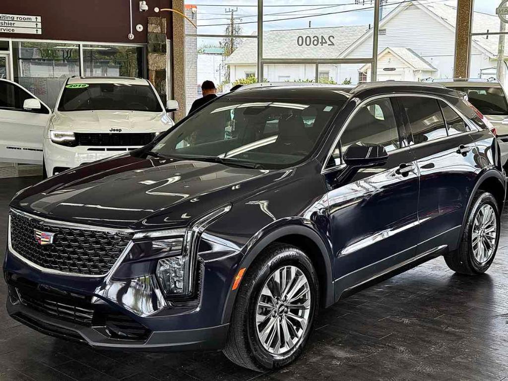 used 2024 Cadillac XT4 car, priced at $34,995