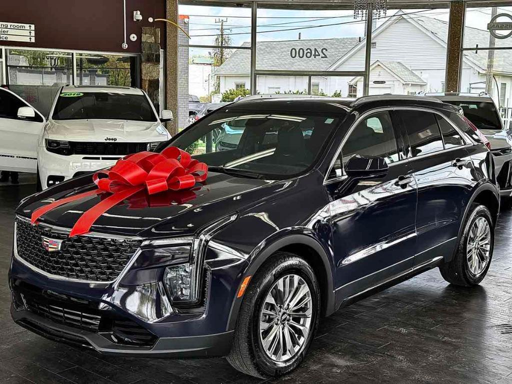 used 2024 Cadillac XT4 car, priced at $34,995