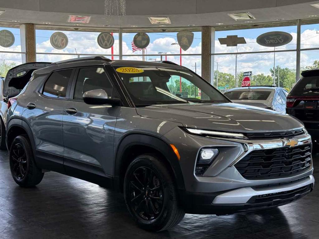used 2025 Chevrolet TrailBlazer car, priced at $22,995