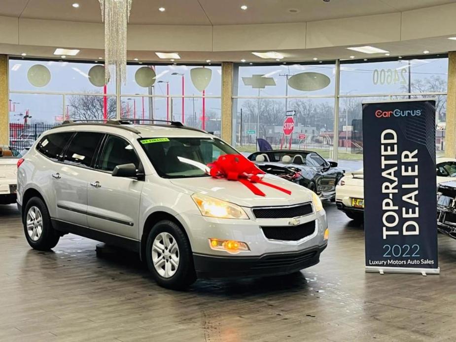 used 2009 Chevrolet Traverse car, priced at $6,099