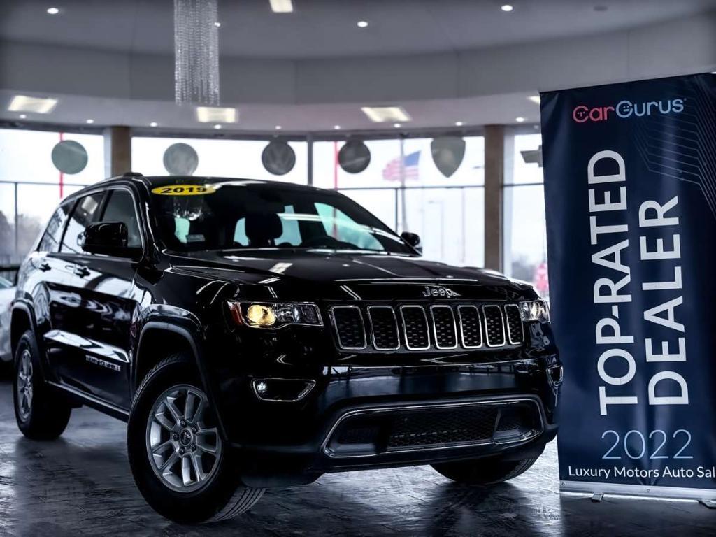 used 2019 Jeep Grand Cherokee car, priced at $16,495