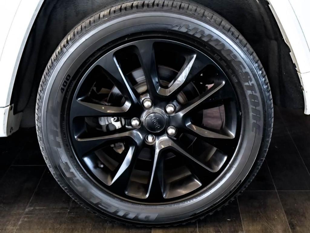 used 2020 Jeep Grand Cherokee car, priced at $18,995