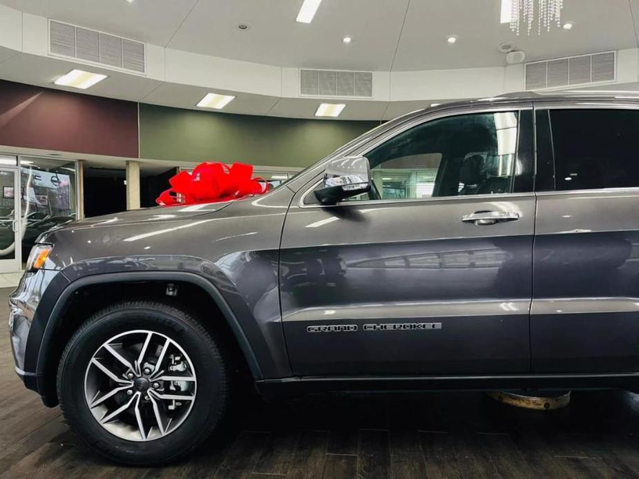 used 2021 Jeep Grand Cherokee car, priced at $22,999