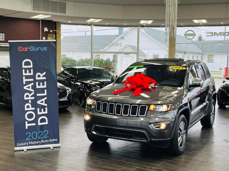 used 2021 Jeep Grand Cherokee car, priced at $22,999