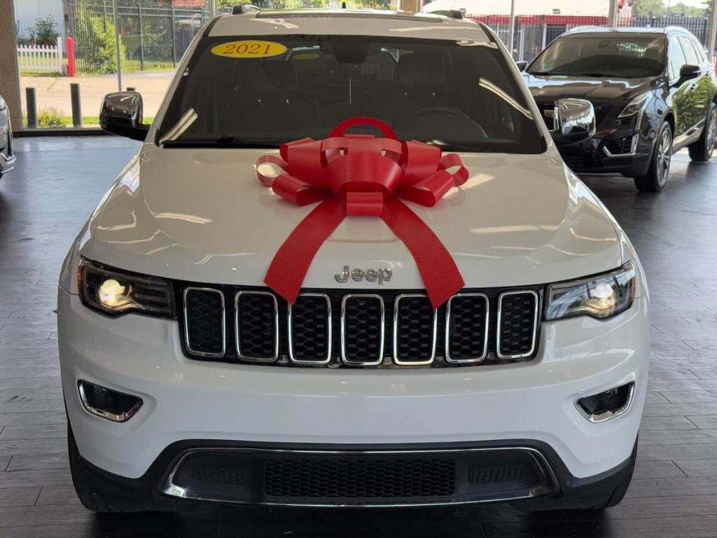 used 2021 Jeep Grand Cherokee car, priced at $17,495