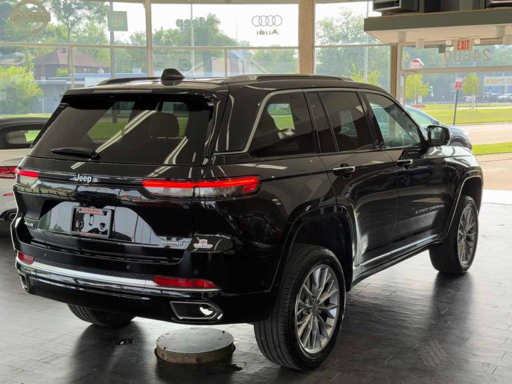 used 2023 Jeep Grand Cherokee car, priced at $35,995