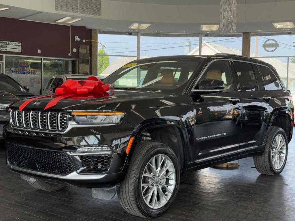 used 2023 Jeep Grand Cherokee car, priced at $35,995