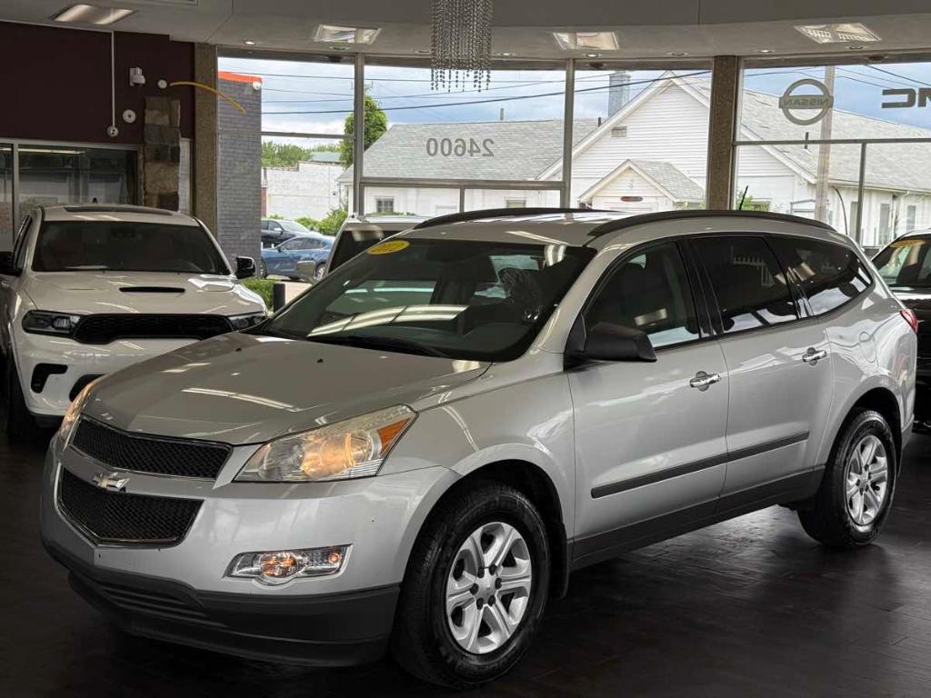 used 2012 Chevrolet Traverse car, priced at $5,995