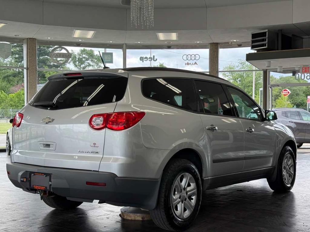 used 2012 Chevrolet Traverse car, priced at $5,995