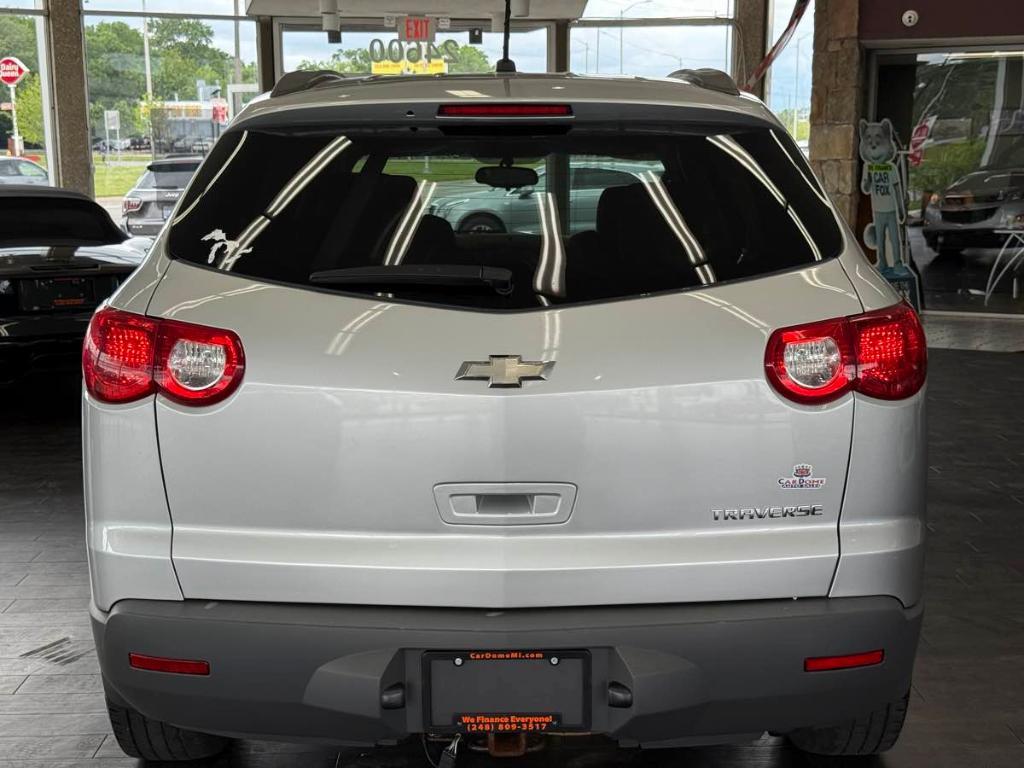used 2012 Chevrolet Traverse car, priced at $5,995