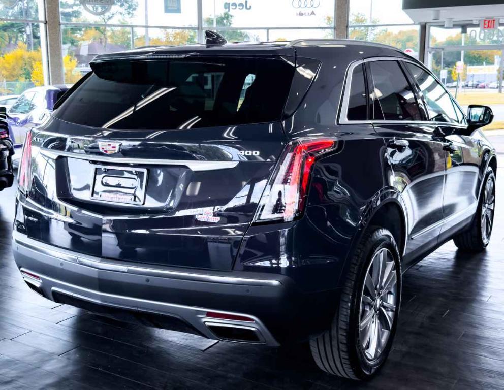 used 2024 Cadillac XT5 car, priced at $34,895
