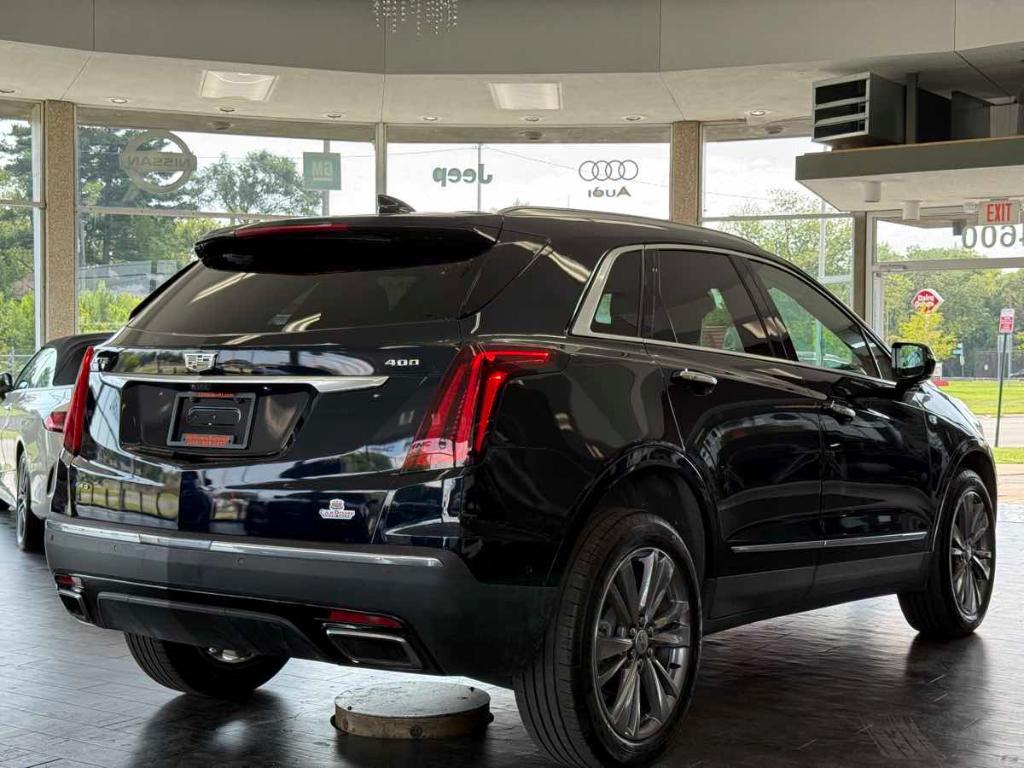 used 2022 Cadillac XT5 car, priced at $26,795