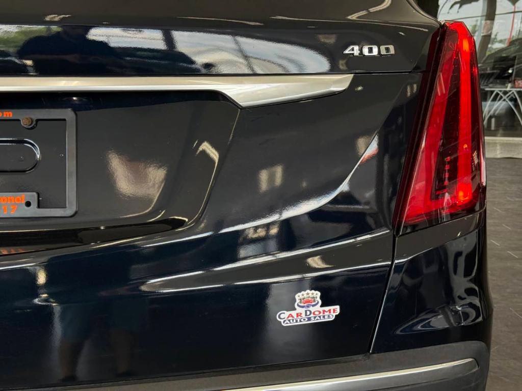 used 2022 Cadillac XT5 car, priced at $26,795
